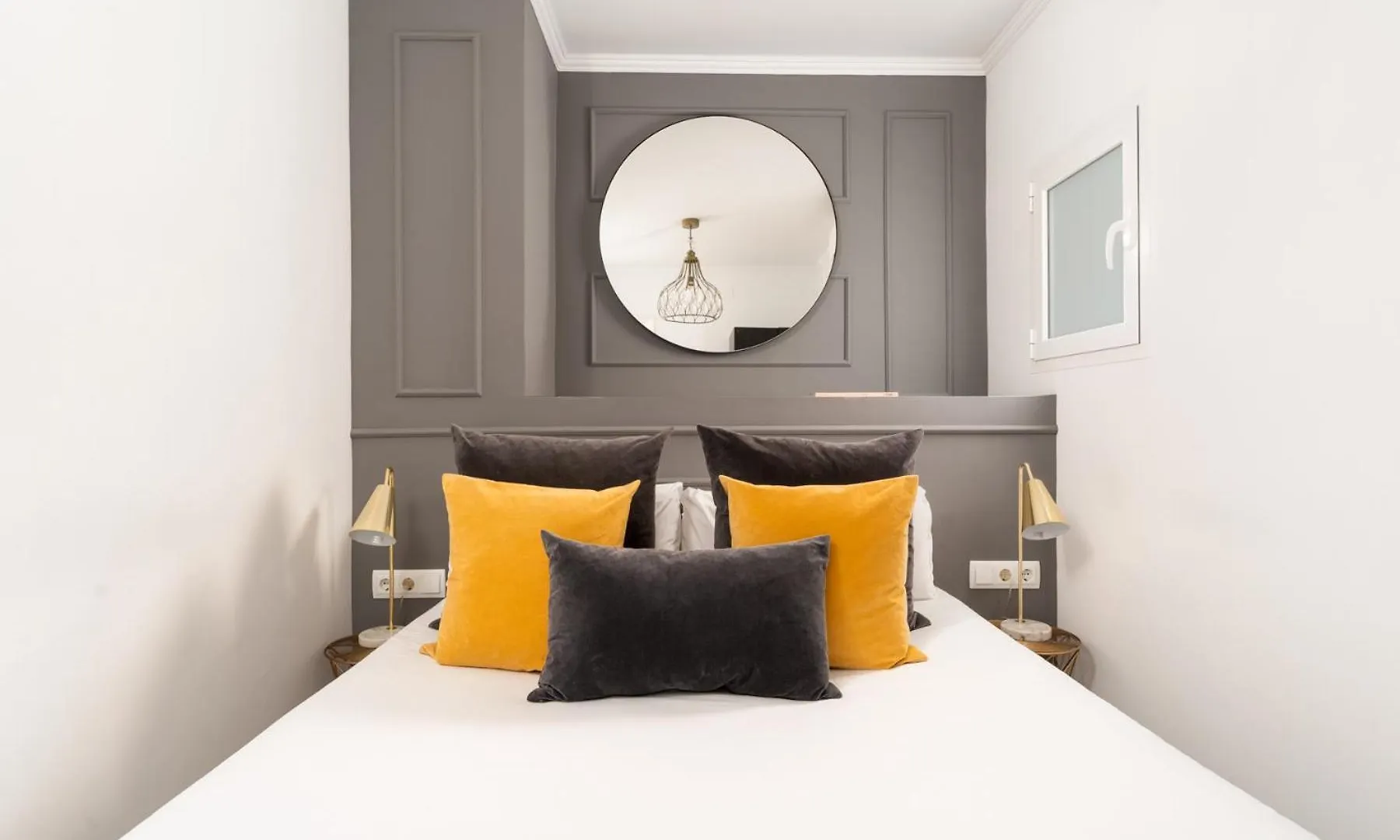 Tsa Gran Via Apartment Barcelona 0*,
