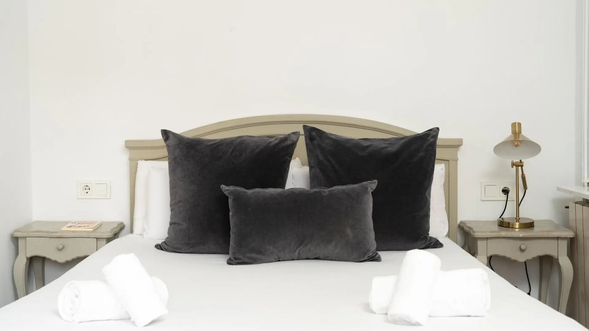 Tsa Gran Via Apartment Barcelona